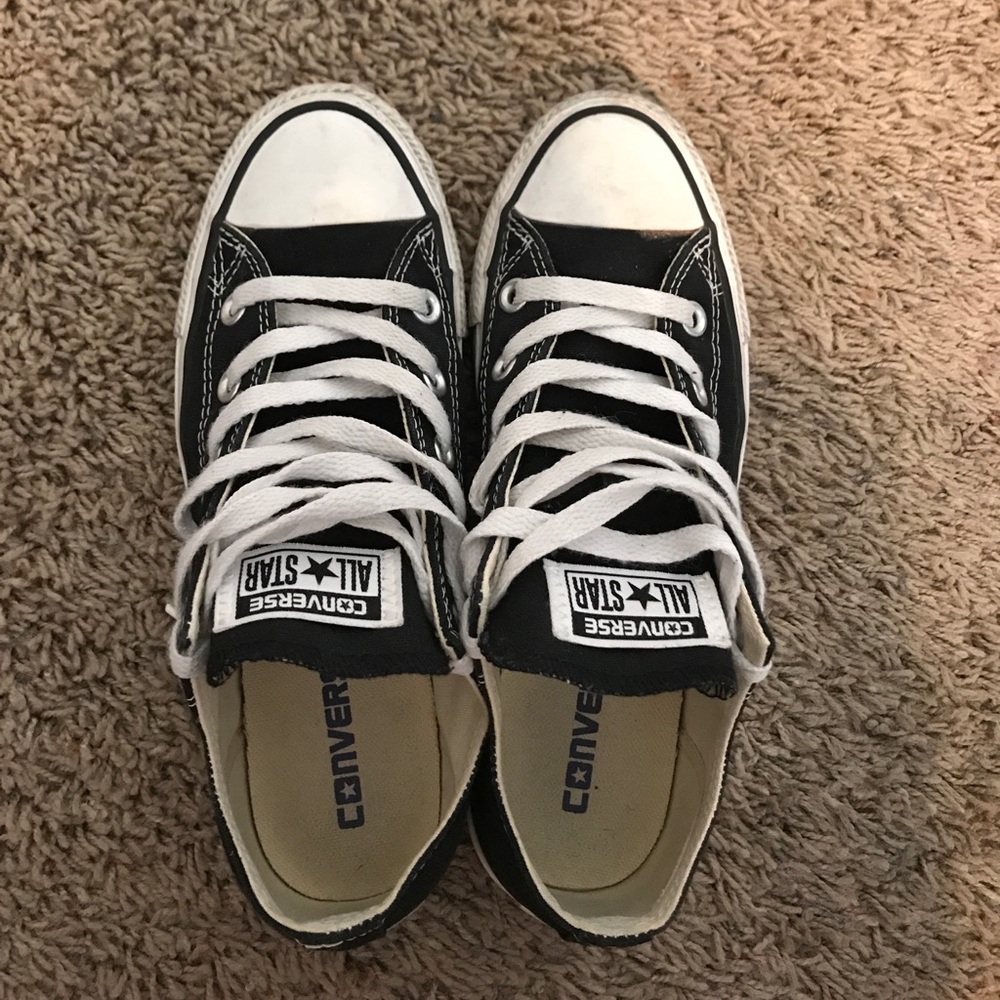 Black all star converse