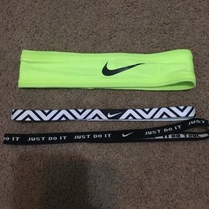 Nike headband set