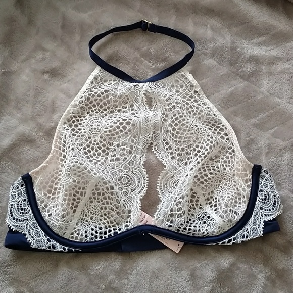 LAST ONE! Victoria' Secret lace high neck bralette - Picture 2 of 3