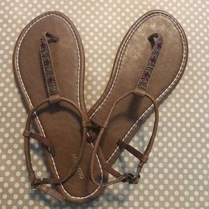 Old navy sandals size 10! Like new!
