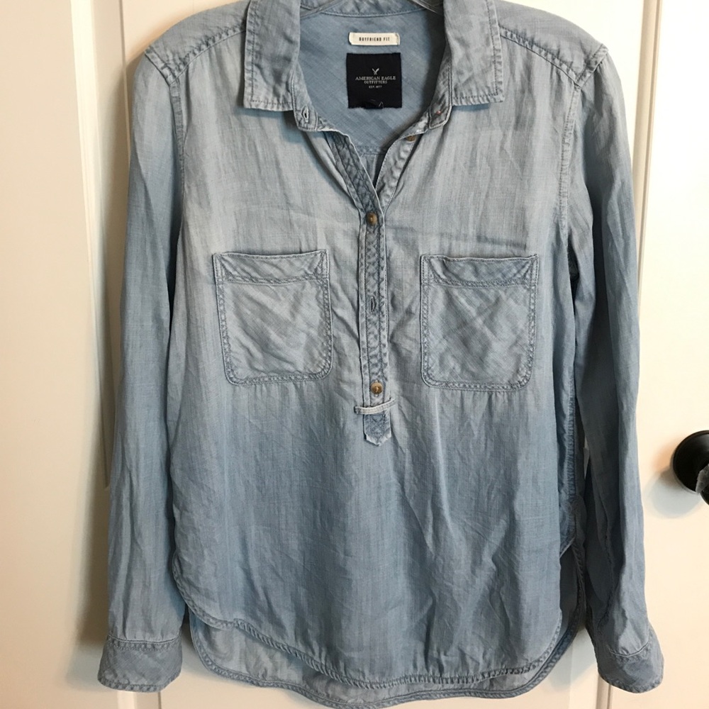 American eagle outfitters chambray shirt