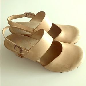 Dansko Thea clogs size 39 (9)