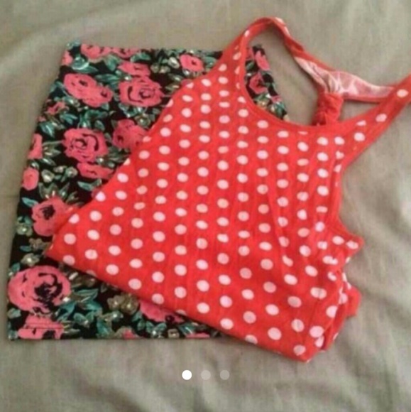 Bundle Polka dot Top, Floral skirt - Picture 1 of 3
