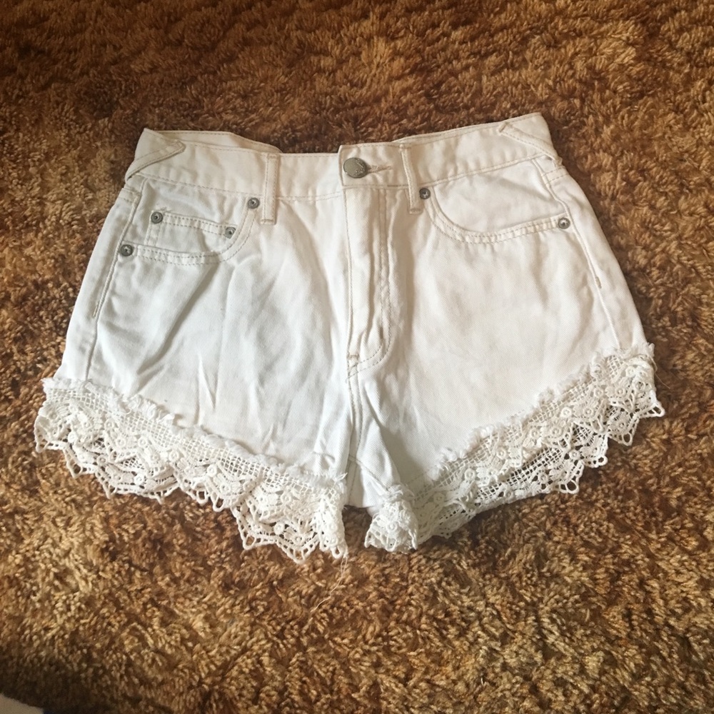 Free People White Denim Shorts w/ crochet hem