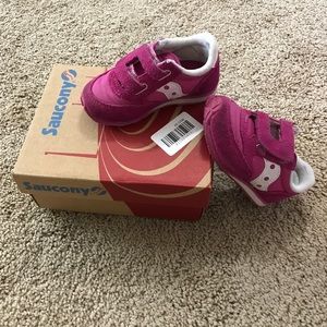 Toddler size 6 Saucony pink shoes.