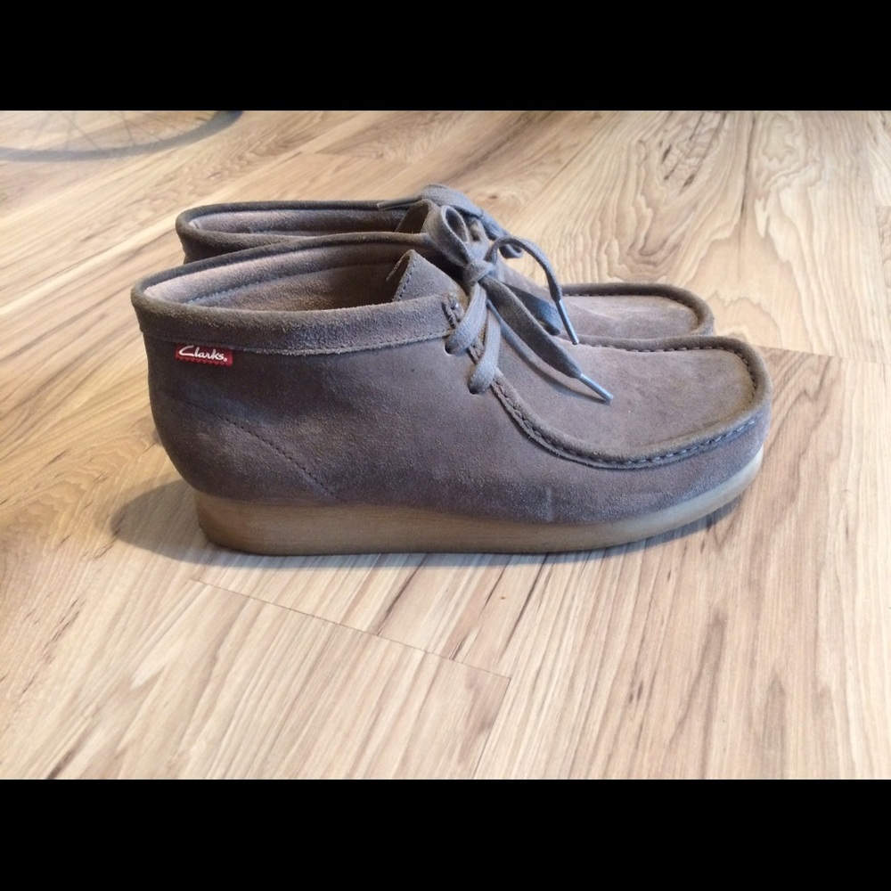 Clarks Wallabees