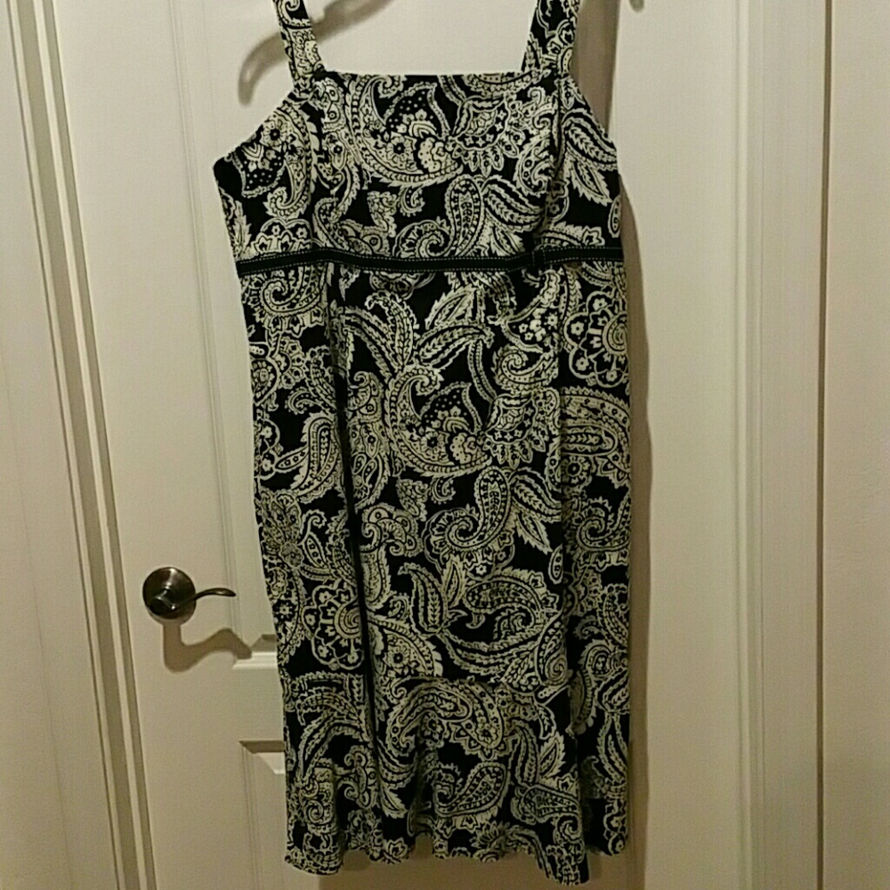 Womens black & cream sundress