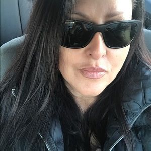 Meet your Posher, L.