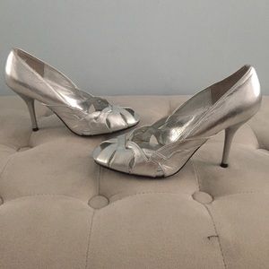 Steve Madden silver high heel open toe shoe