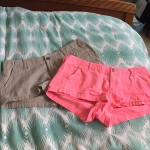 Pink and kaki Hollister shorts
