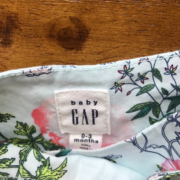 Floral Baby Gap Dress size 0-3 WORN ONLY ONCE - Picture 3 of 3