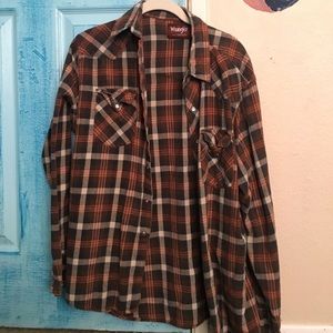 Wrangler orange and brown flannel
