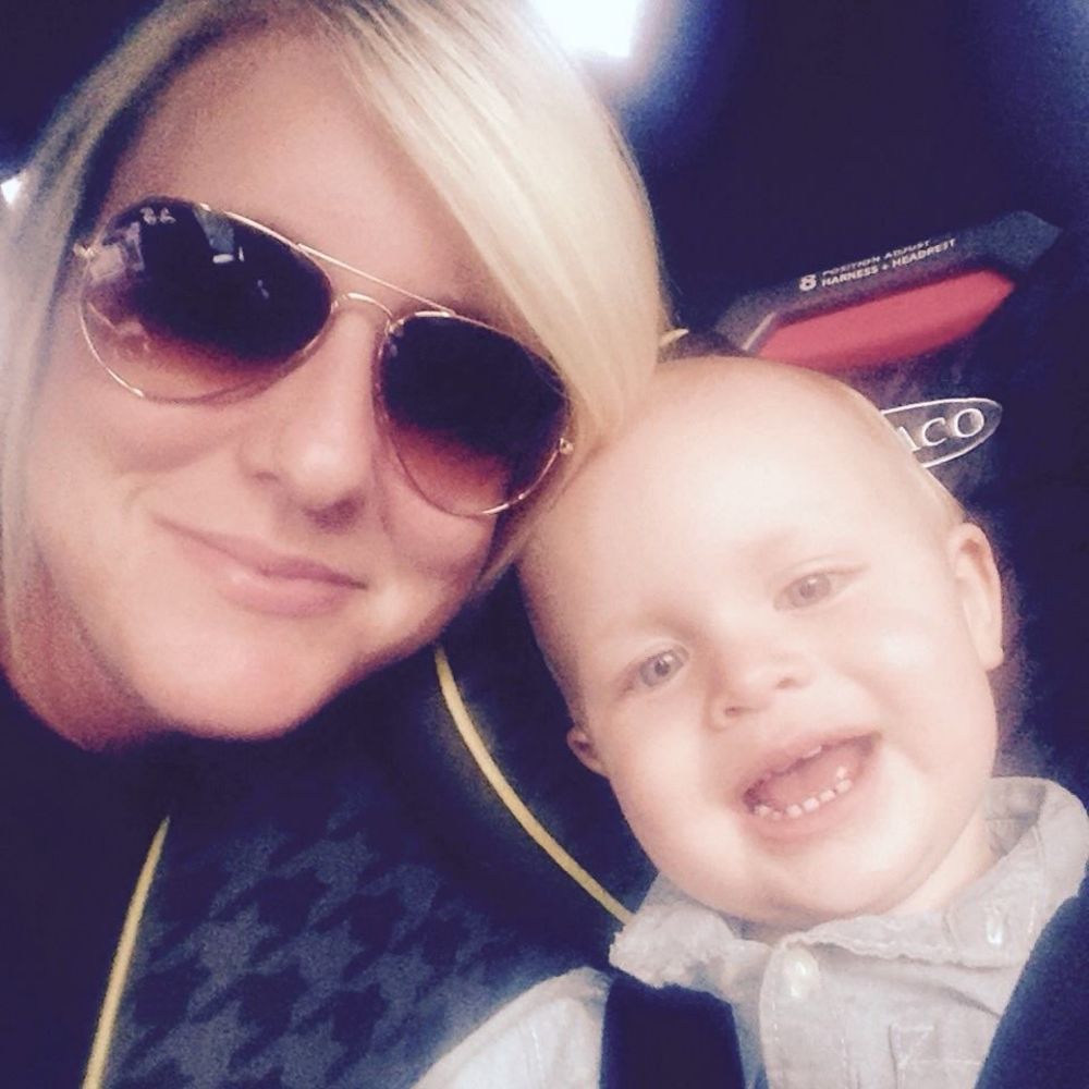 Meet your Posher, Carrie