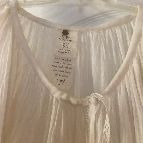 Tunic - Picture 2 of 3