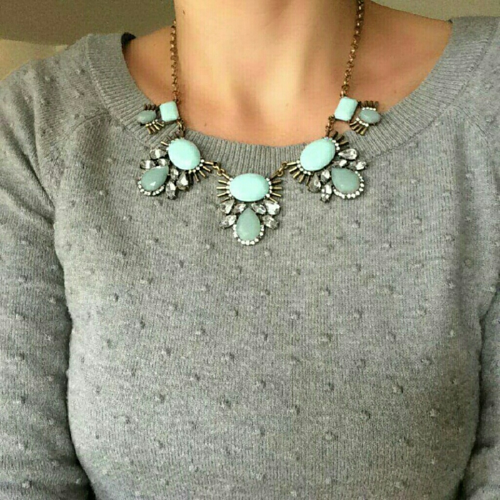 Mint Deco Necklace Crystal Gold Gorgeous NEW