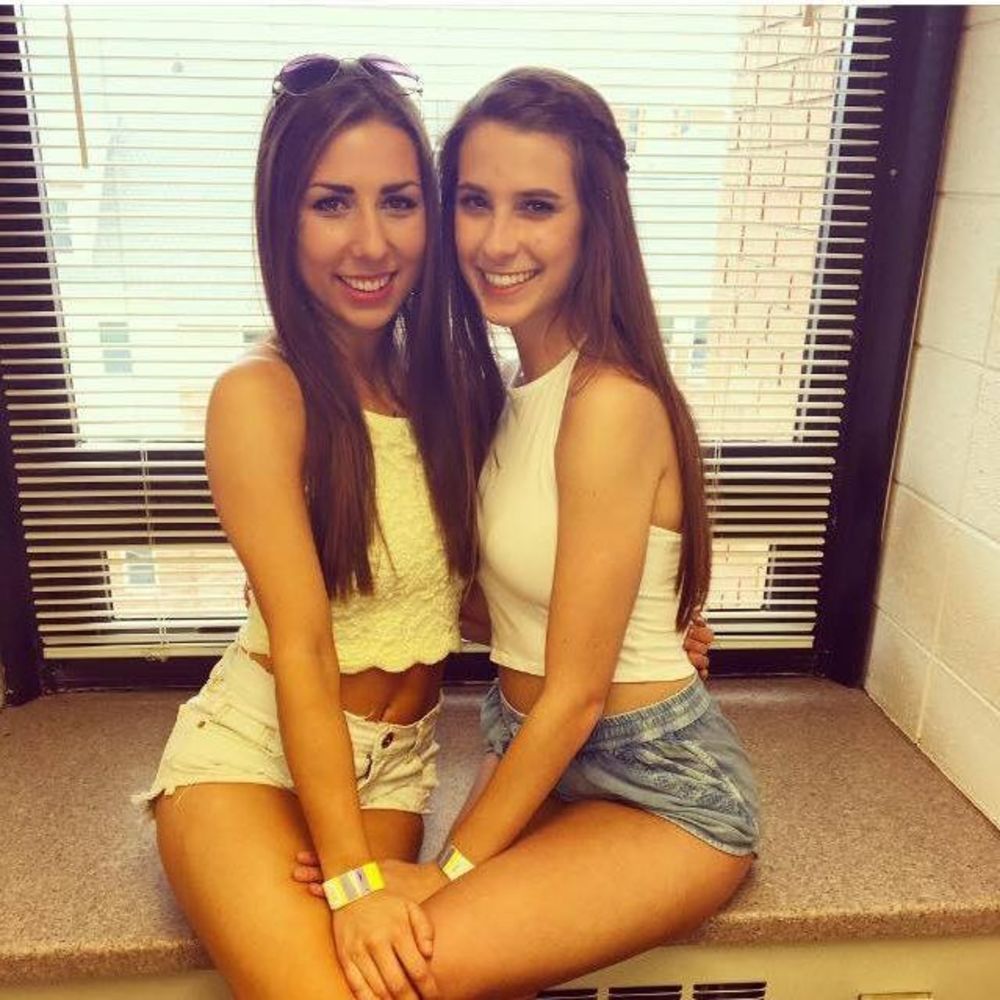 Meet your Posher, Holly