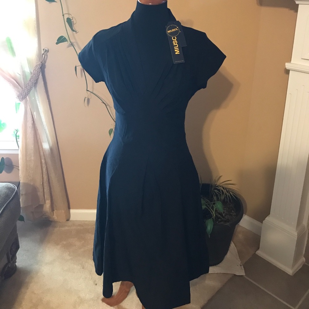 Black dress 🌺🌺🌺👏🏼👏🏼👗👗