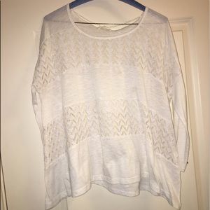 Summer quarter length sleeved top