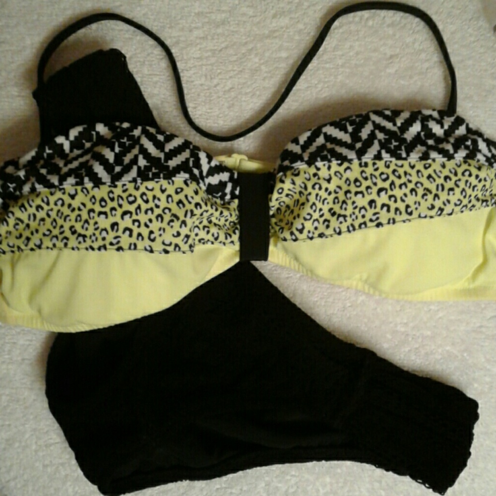 VS bikini