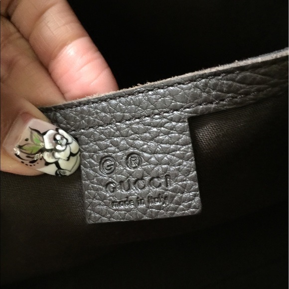 Authentic Gucci - Picture 3 of 4