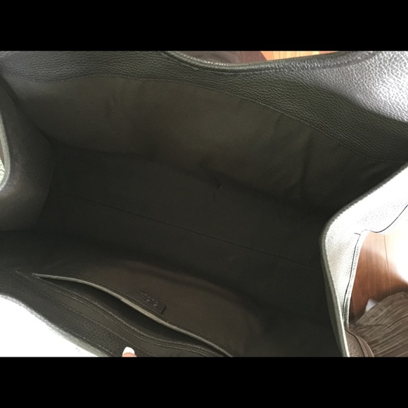 Authentic Gucci - Picture 4 of 4