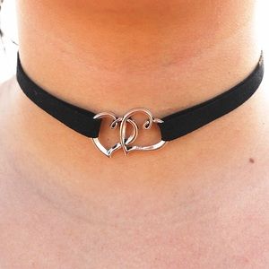 Double heart choker necklace