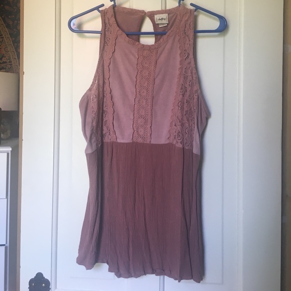 Tops - Daytrip Faux Suede Top with Keyhole Back Size XL