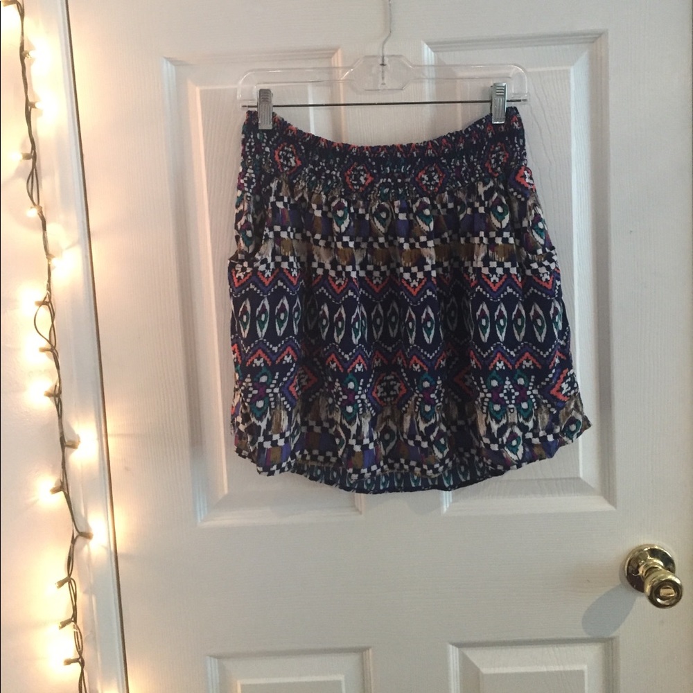 mini skirt with pockets