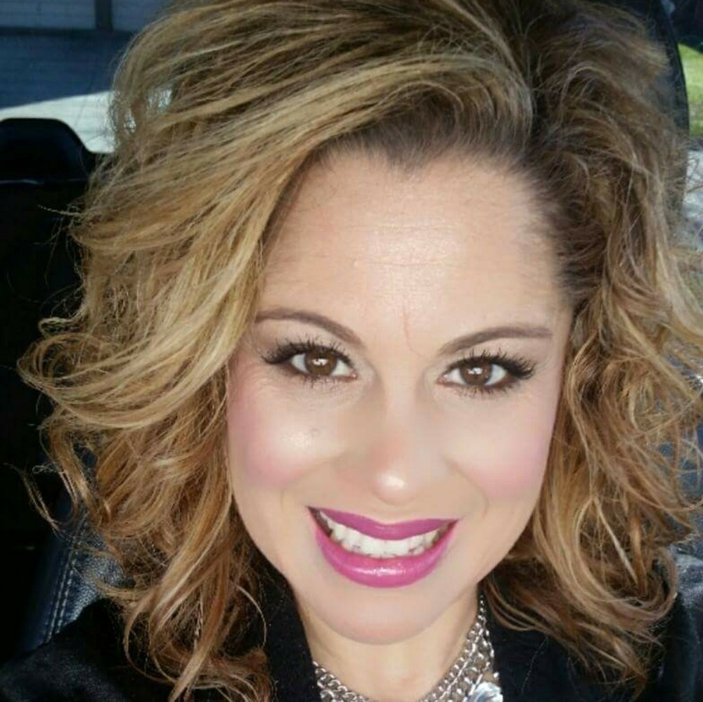 Meet your Posher, Rebecca