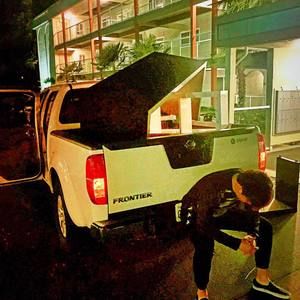 Meet your Posher, Peter