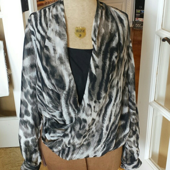 Jennifer Lopez Tops - Jennifer Lopez blouse Jennifer Lopez Tops - Jennifer Lopez blouse