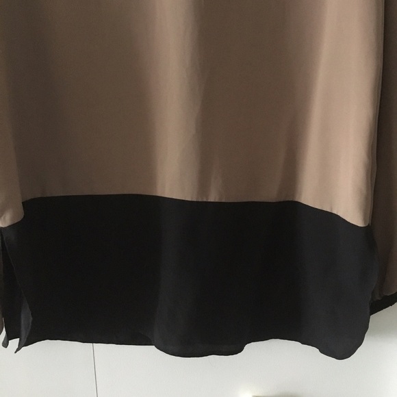 Ivy Ridge blouse in beige & black detail sz large - Picture 4 of 5