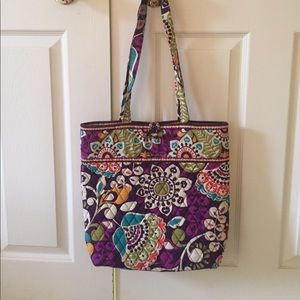 Vera Bradley tote bag