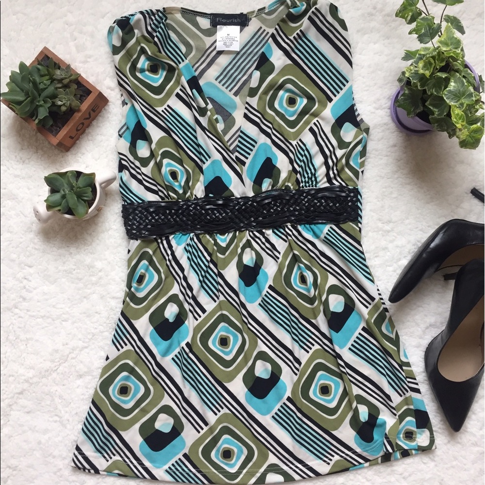 Deep v tunic with belt detail