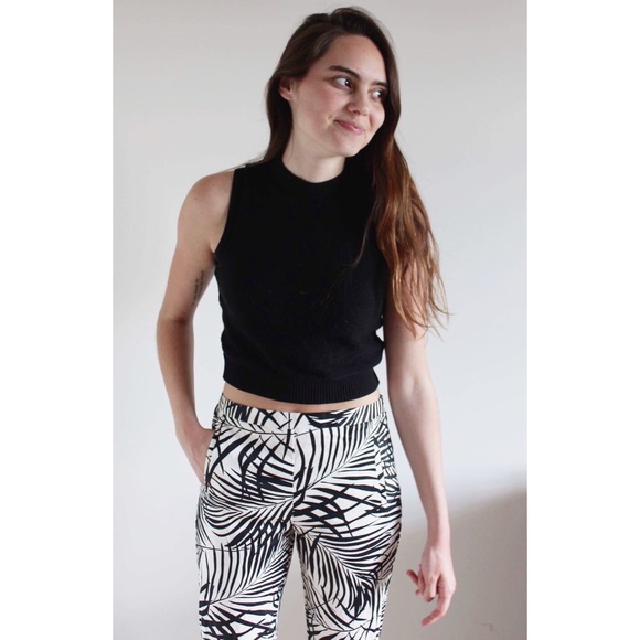 SALE ⚪️⚫️ Black & White High-Waisted Pants - Picture 2 of 2