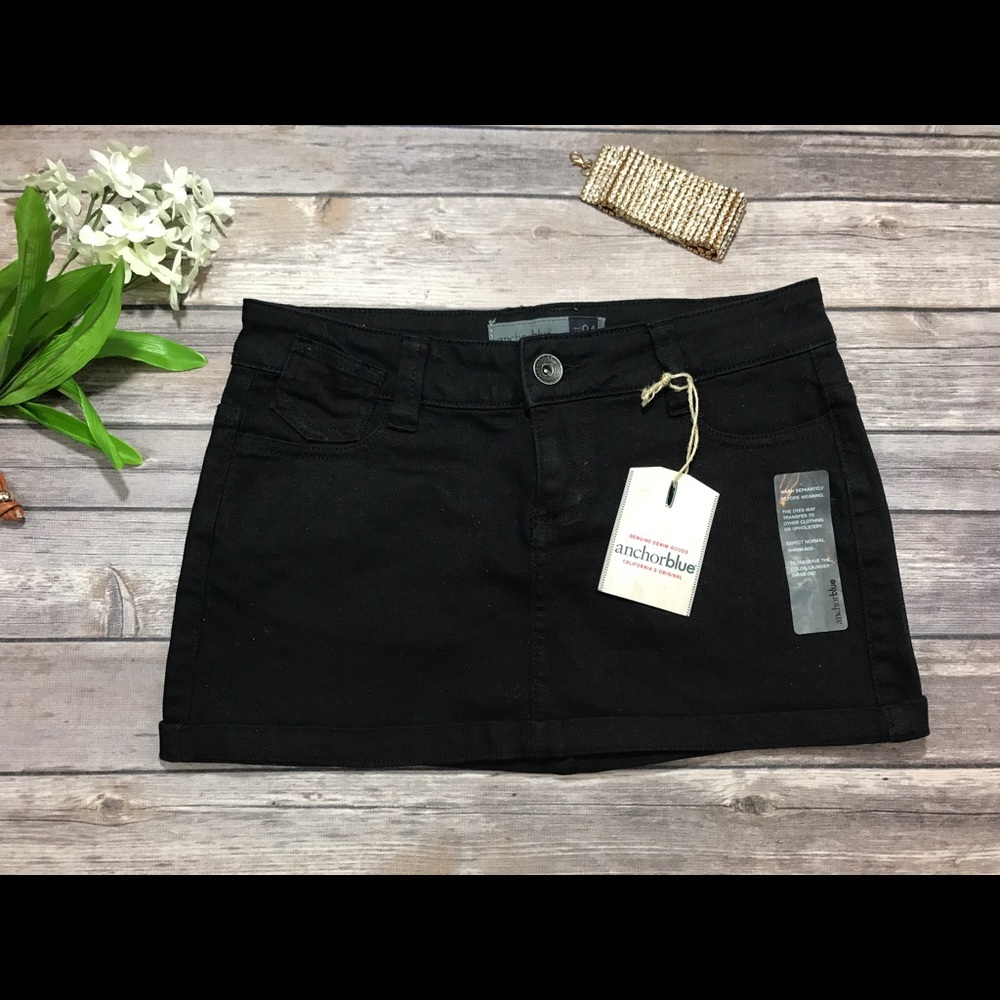 Black Jean Skirt 🖤