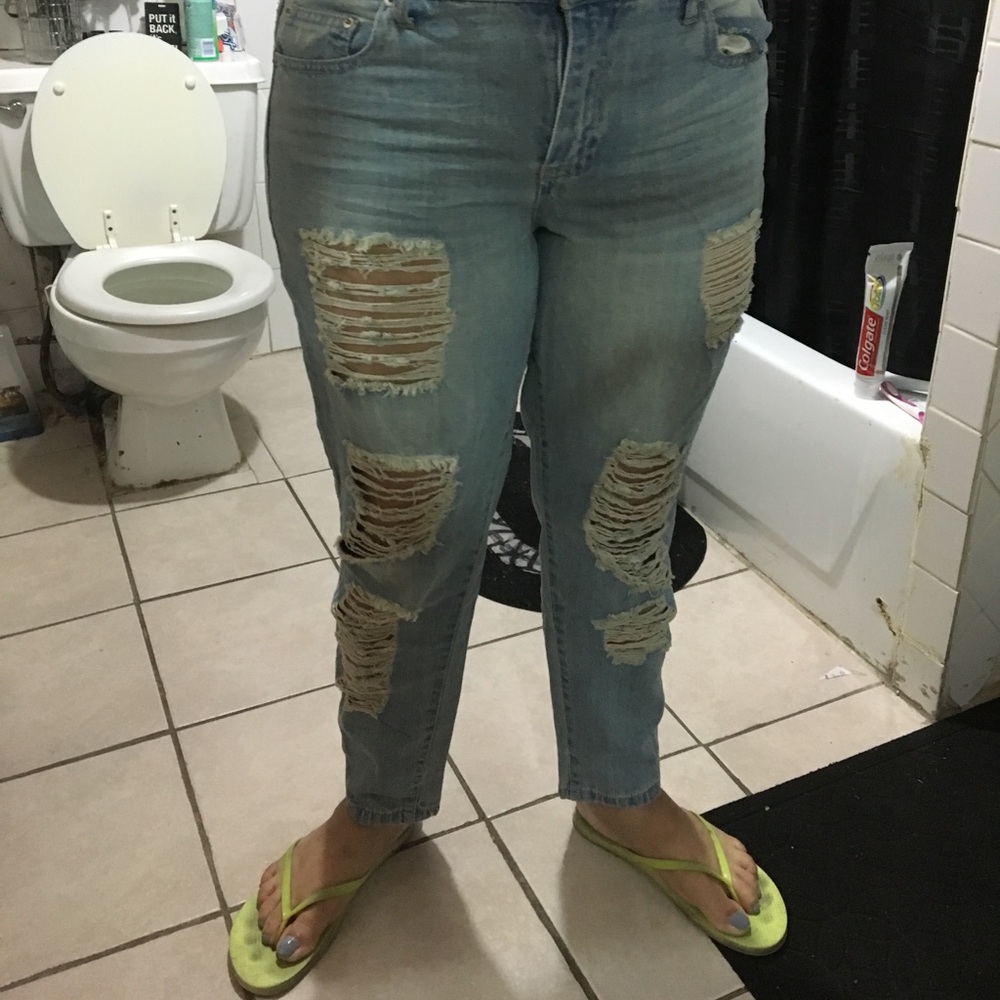 Boyfriend jeans only tried on