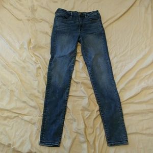 American Eagle stretch skinny jean