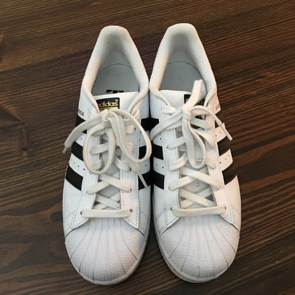 Adidas Superstar
