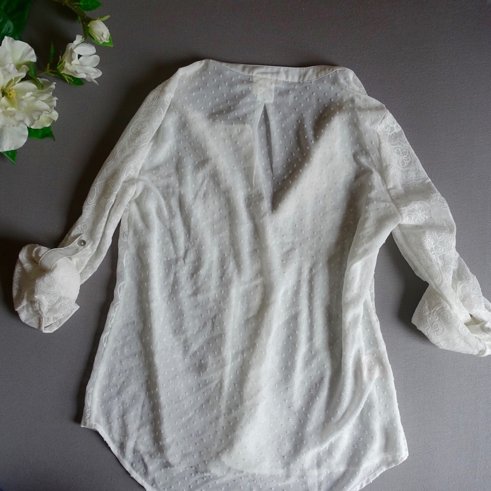 Meadow Rue Button Down - Picture 3 of 8
