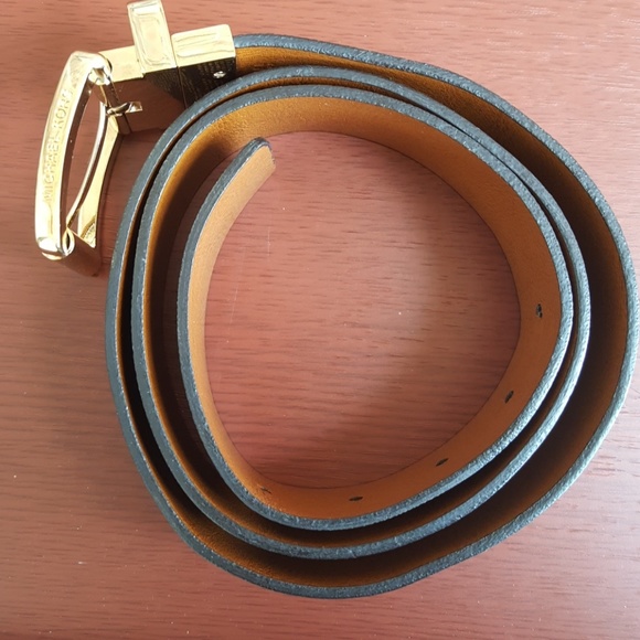 Michael Kors monogram "MK" Brown & mocha Belt - Picture 2 of 8