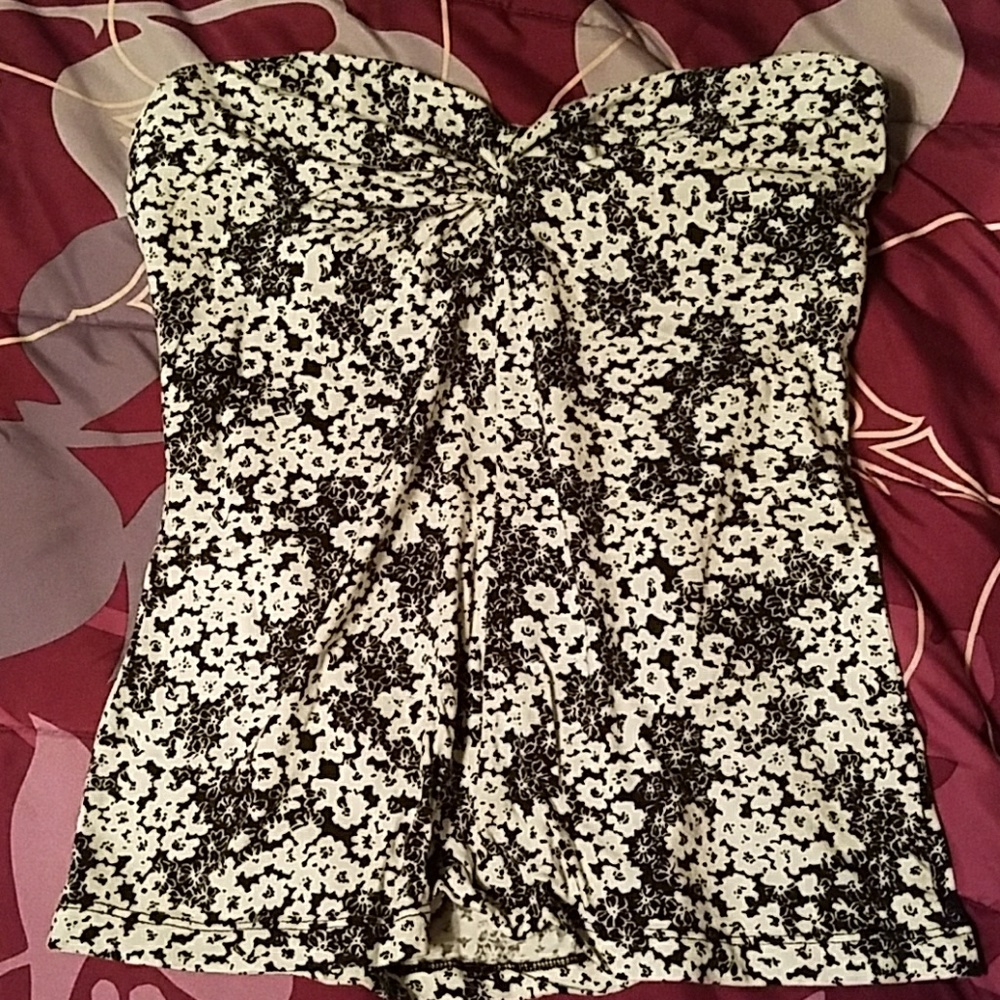 Nollie flower print tube top
