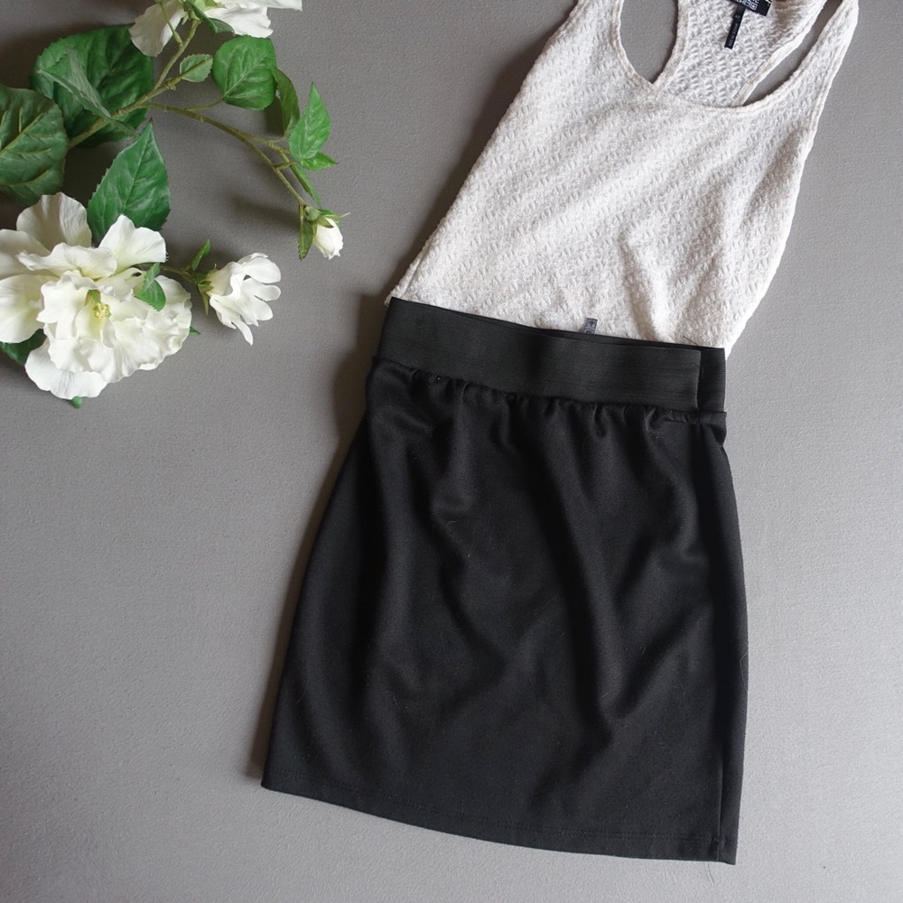 Love Culture Black Pencil Skirt