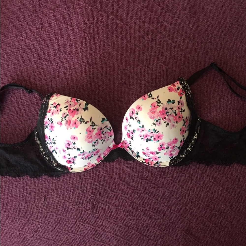VS Date Bra