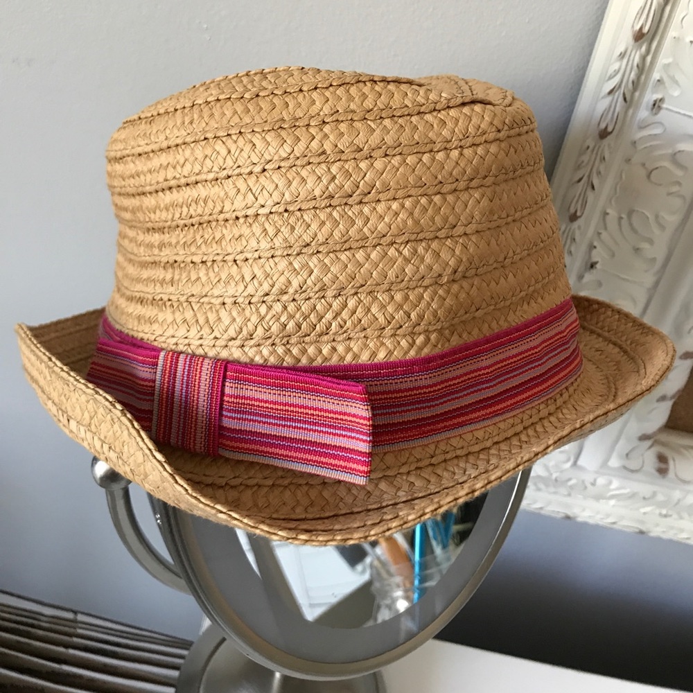 Super cute hat!