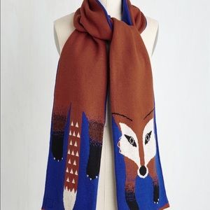 Yumi Fox scarf