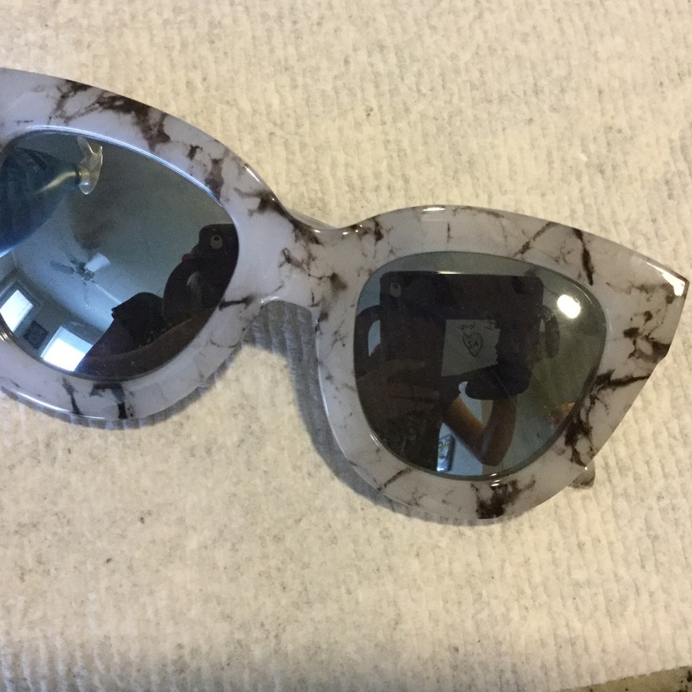 Quay Sunglasses