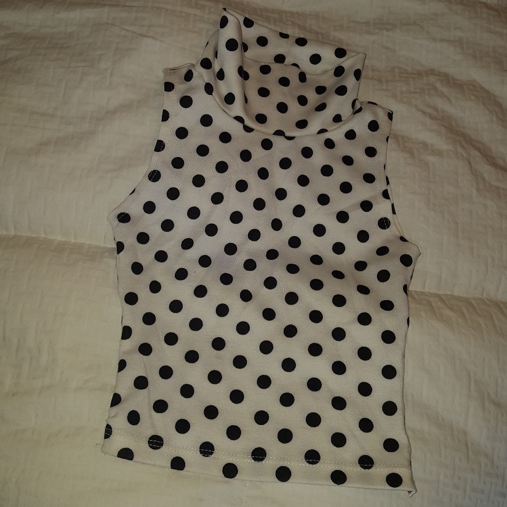 Dotty crop top