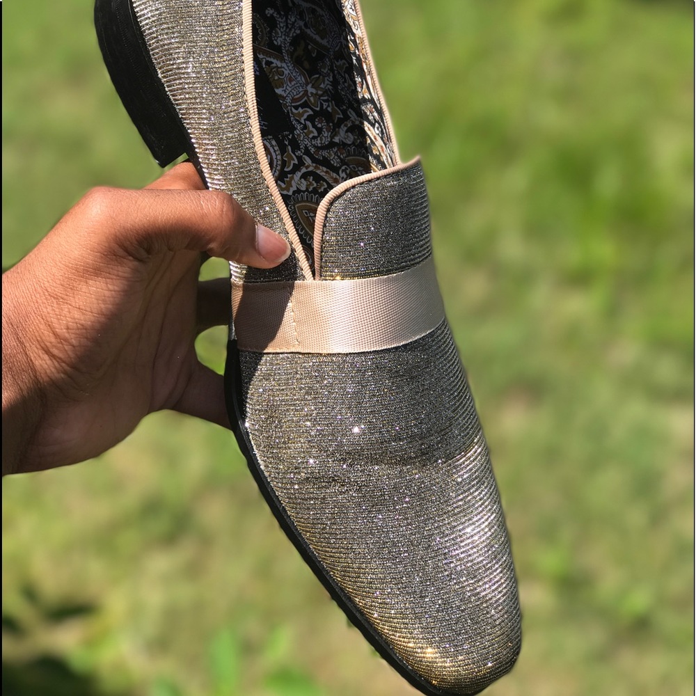 Formal Slvr/Gld Globe Footware