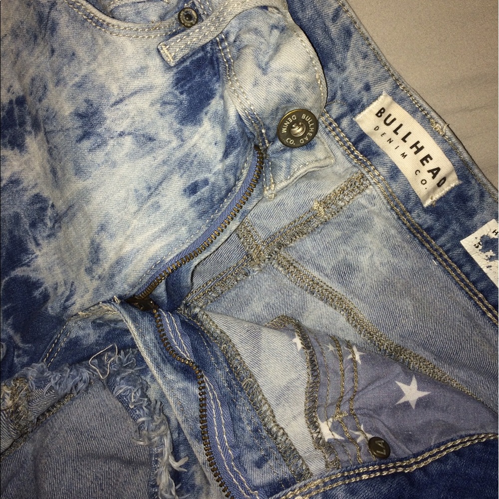 Jean shorts - Picture 3 of 3